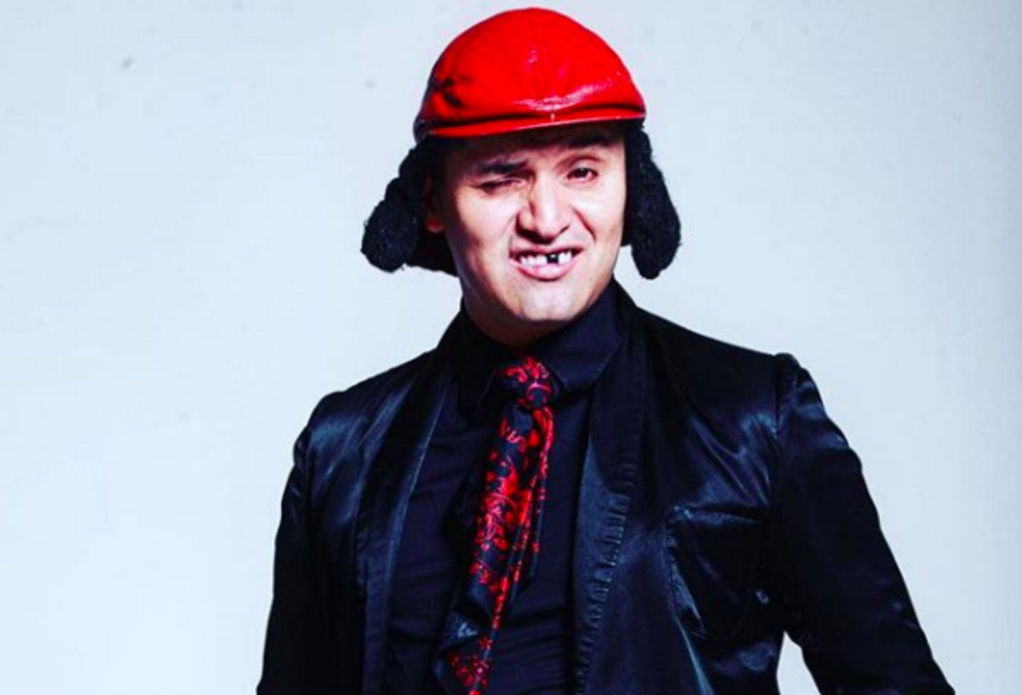 Gerly Hassam, humorista colombiano, protagonista de High School Distrital.