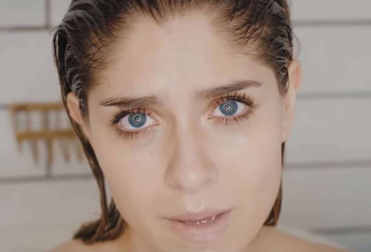 Laura Tobón, ahora es cantante