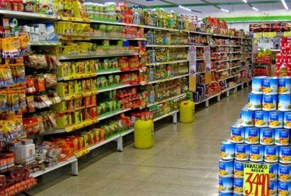 En la juega con productos muy consumidos que no debe comprar en supermercados
