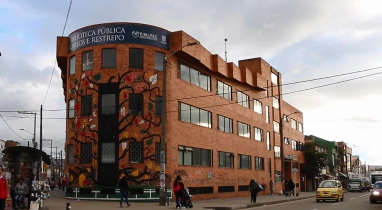 Biblioteca Pública Carlos E. Restrepo