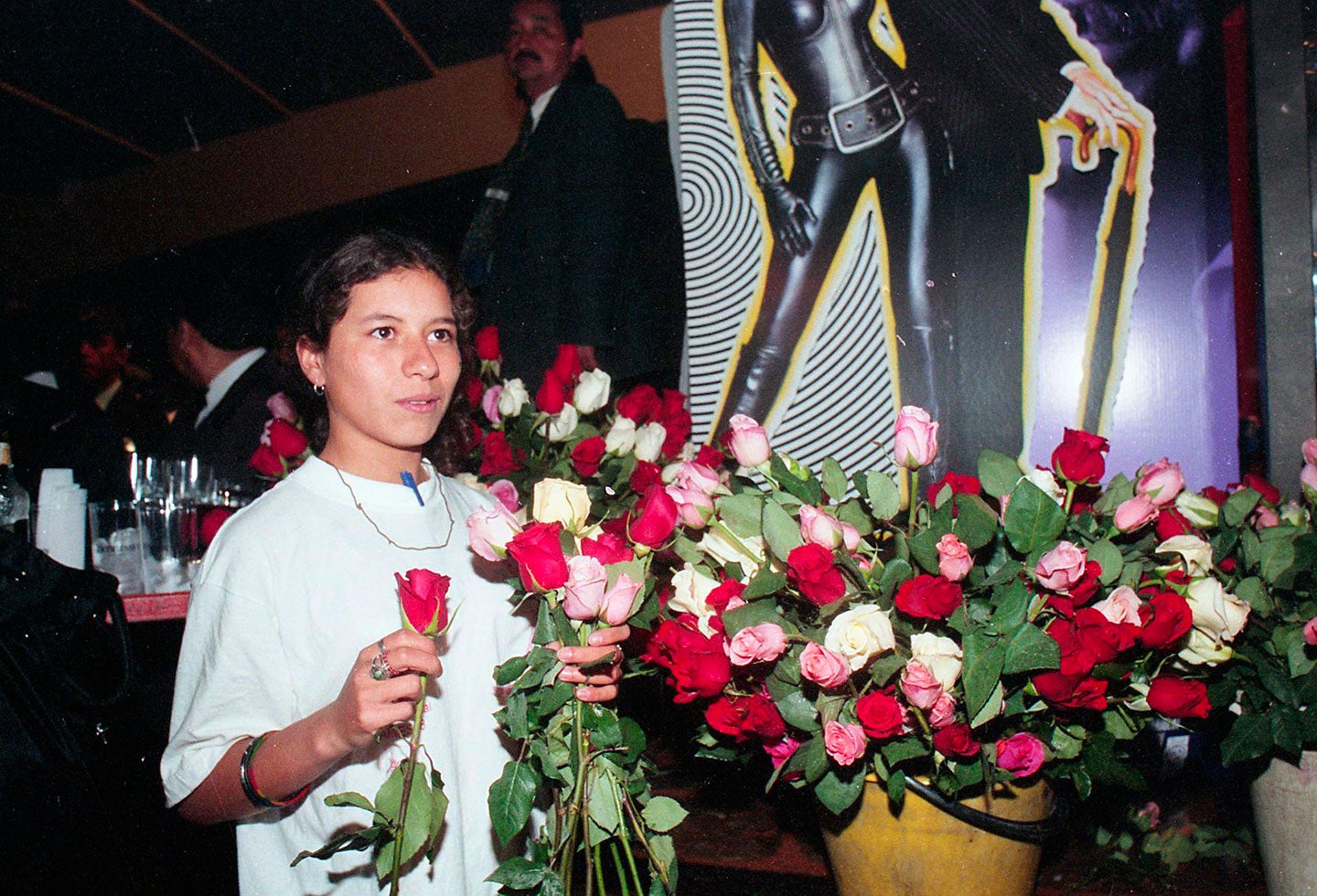 La vendedora de rosas (1998)