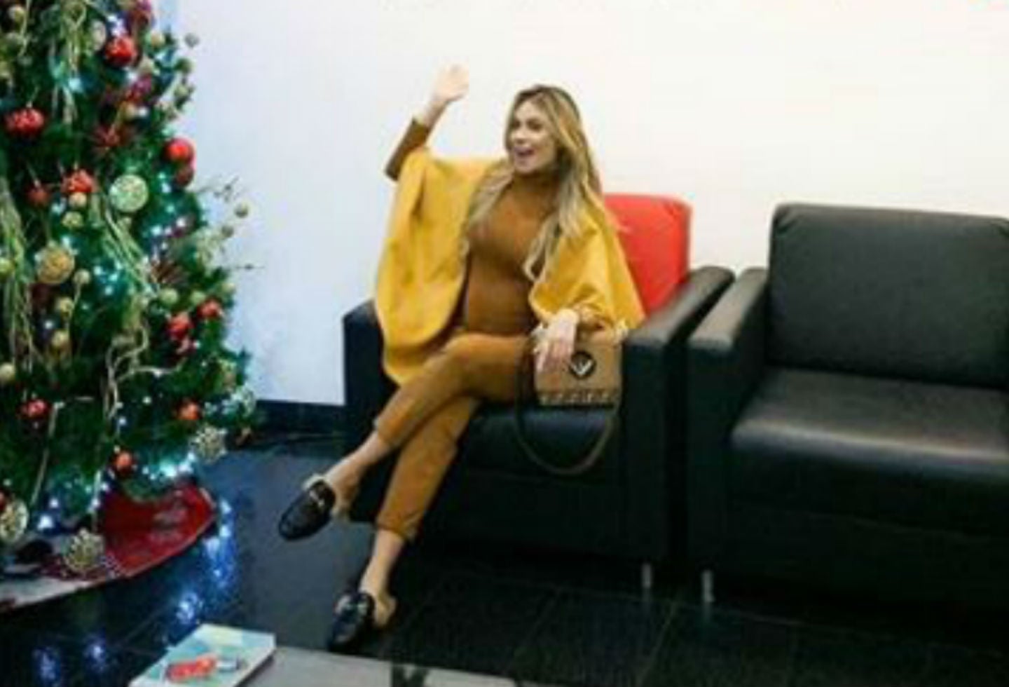 Sara Uribe embarazada