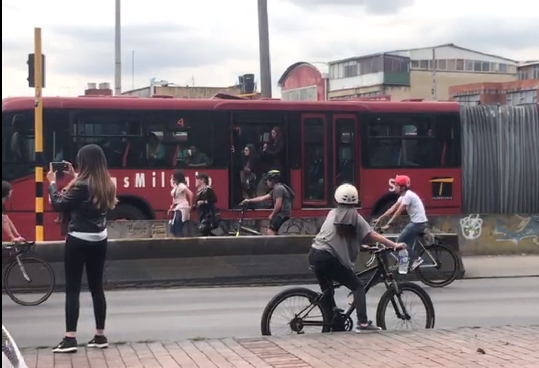 Transmilenio bloqueado en la Marchas