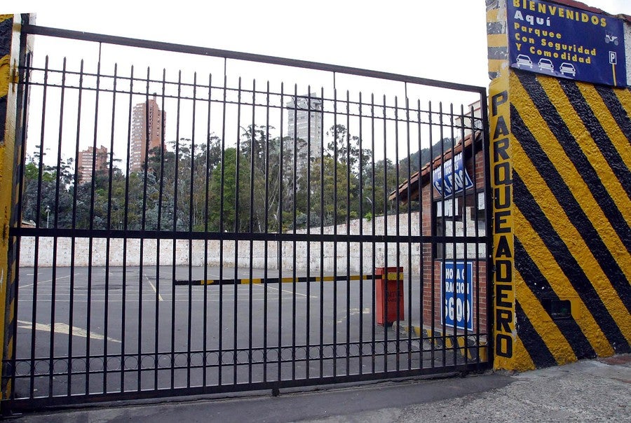 Un parqueadero en Bogotá