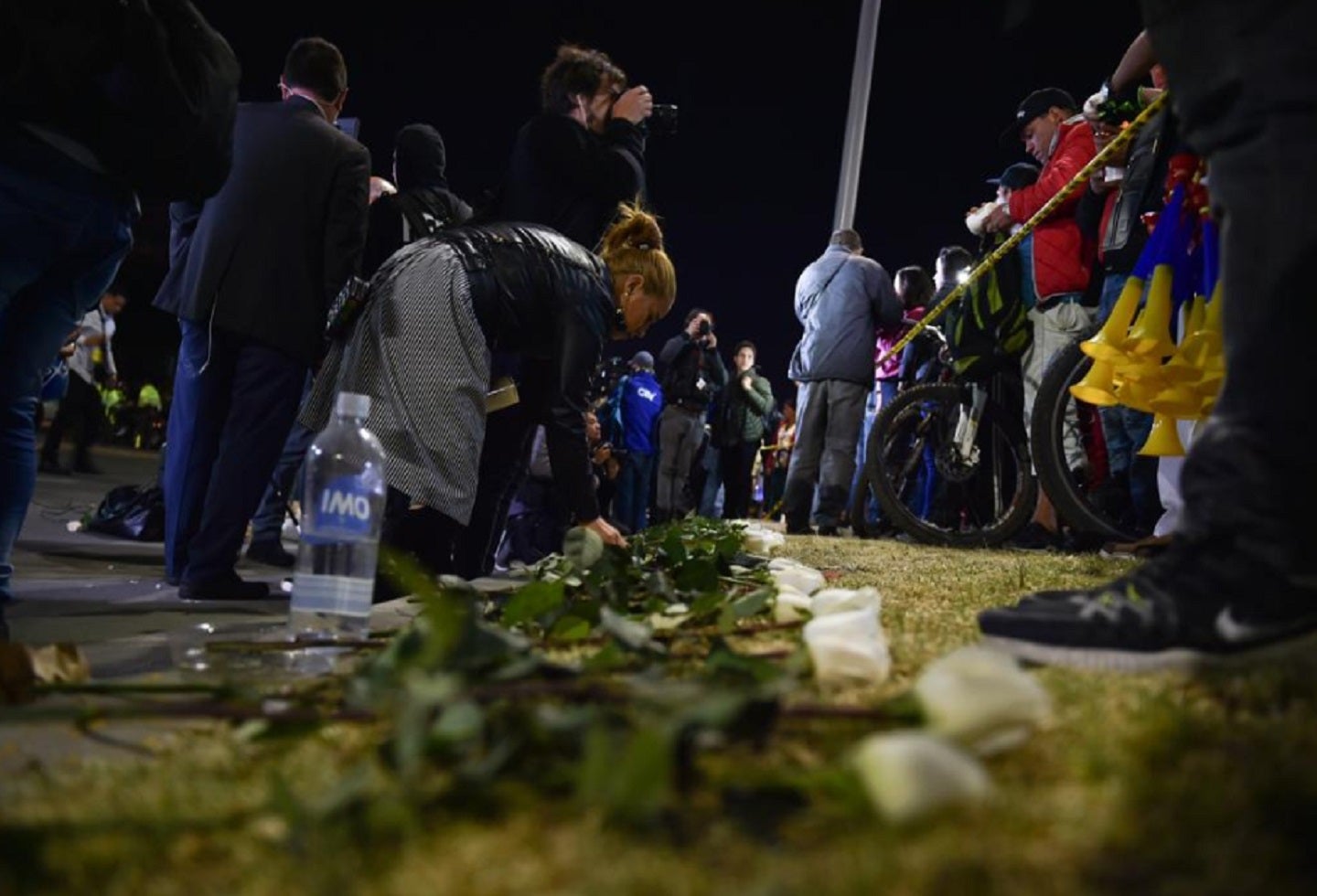 Velatón en la Escuela General Santander