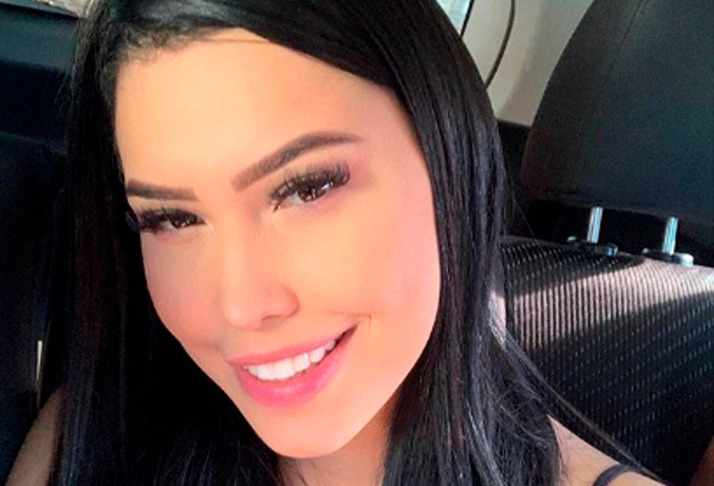 Ana del Castillo tuvo mayor notoriedad en el mundo artístico tras el video que hizo junto a Iván Villazón en la canción ‘Pero qué va’.