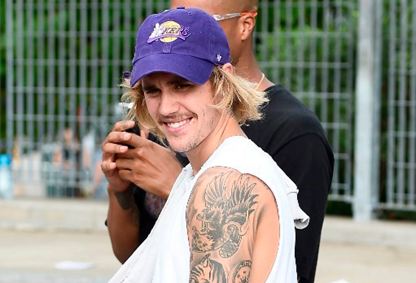 El cantante anunció su lejanía de la música debido a razones personales que involucran su salud mental.