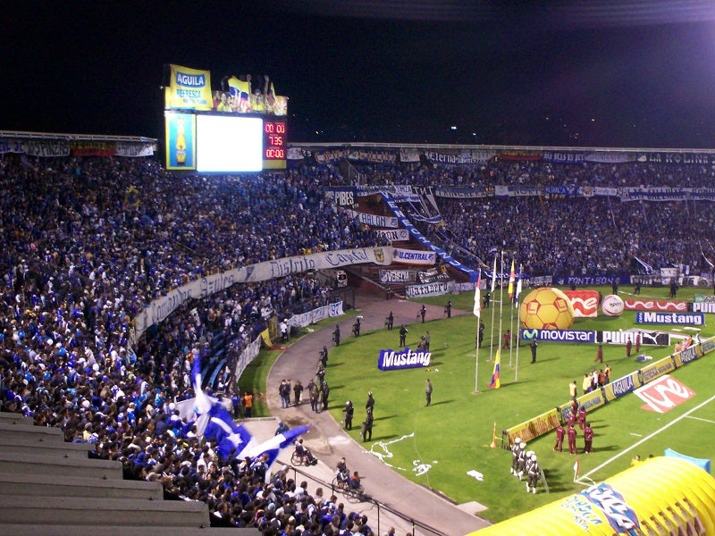 Barras bravas de Millonarios en El Campín