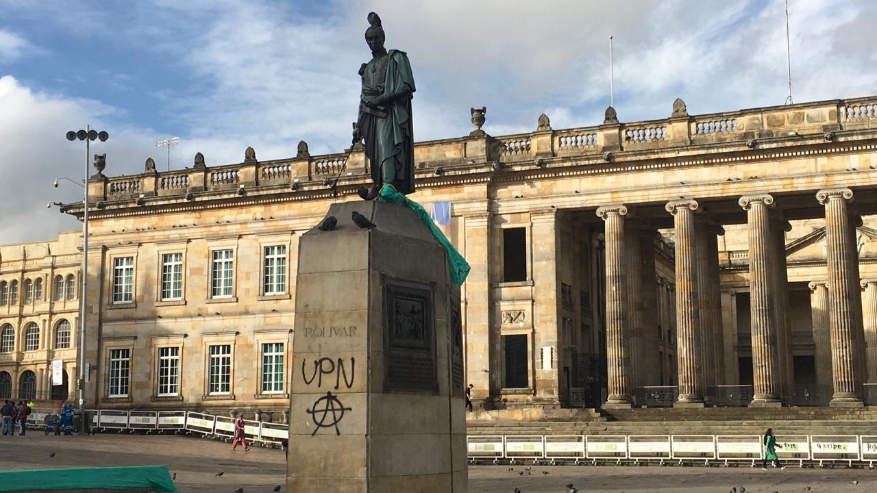 La Plaza de Bolívar, en Bogotá, luego de las manifestaciones