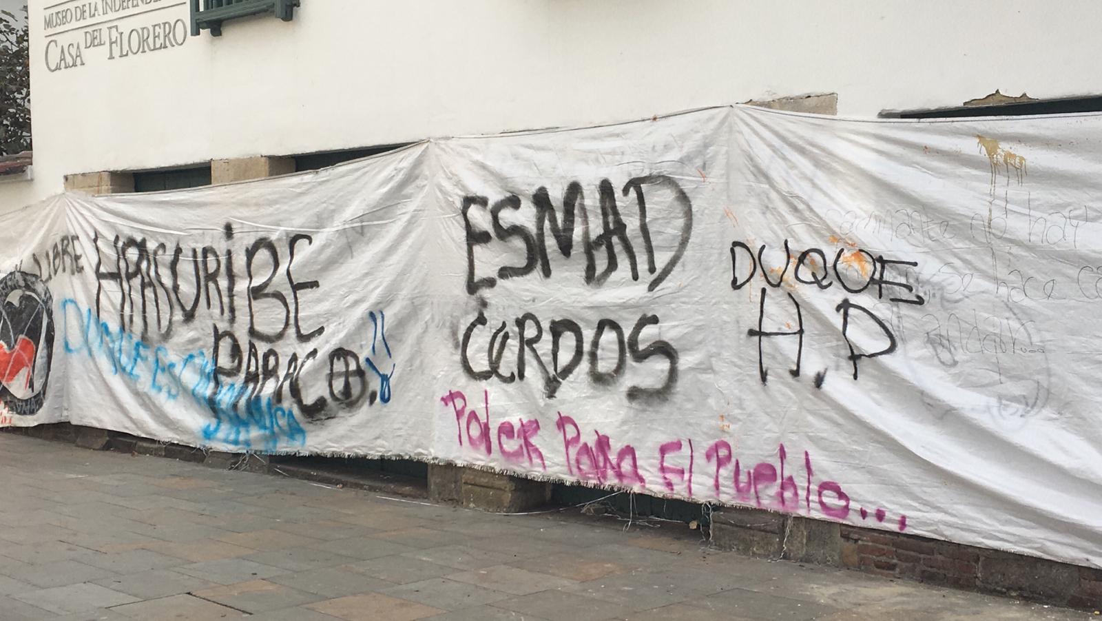 La Plaza de Bolívar, en Bogotá, luego de las manifestaciones