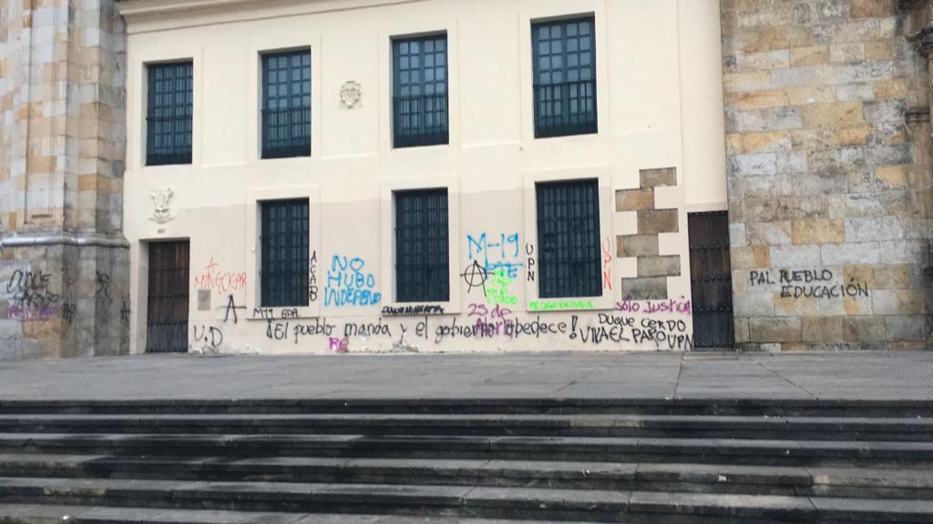 La Plaza de Bolívar, en Bogotá, luego de las manifestaciones
