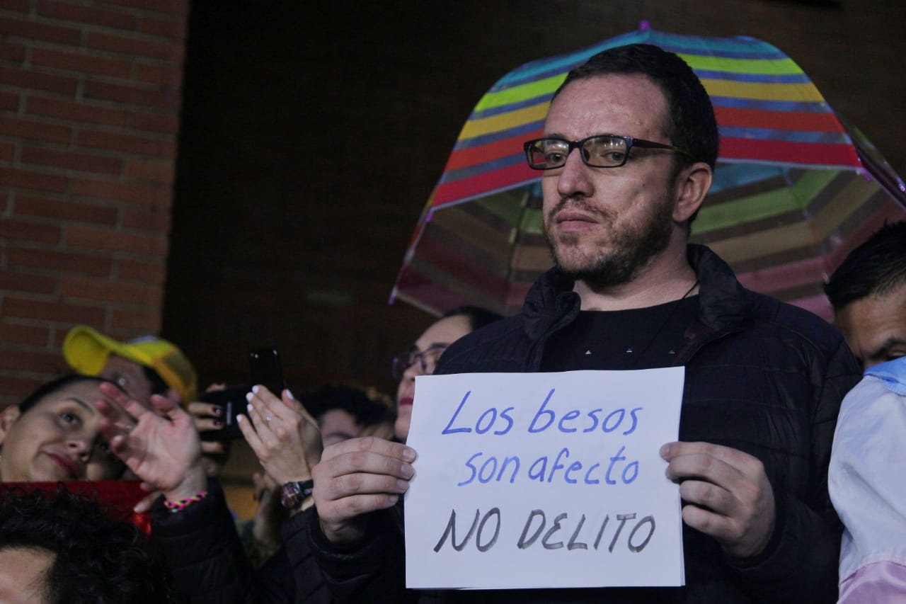 Besatón en Bogotá. 17 de abril 2019