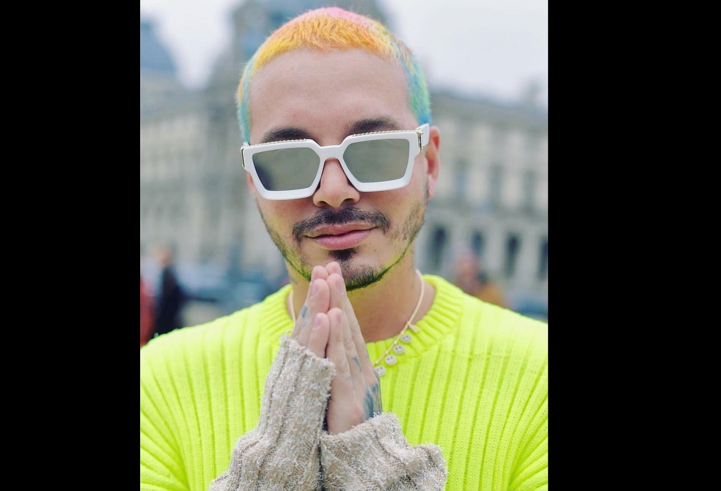 Looks J Balvin