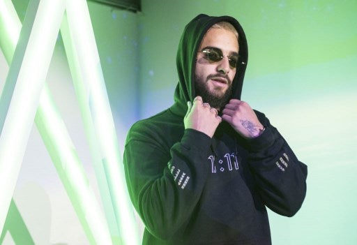 Maluma en la presentación de 11:11