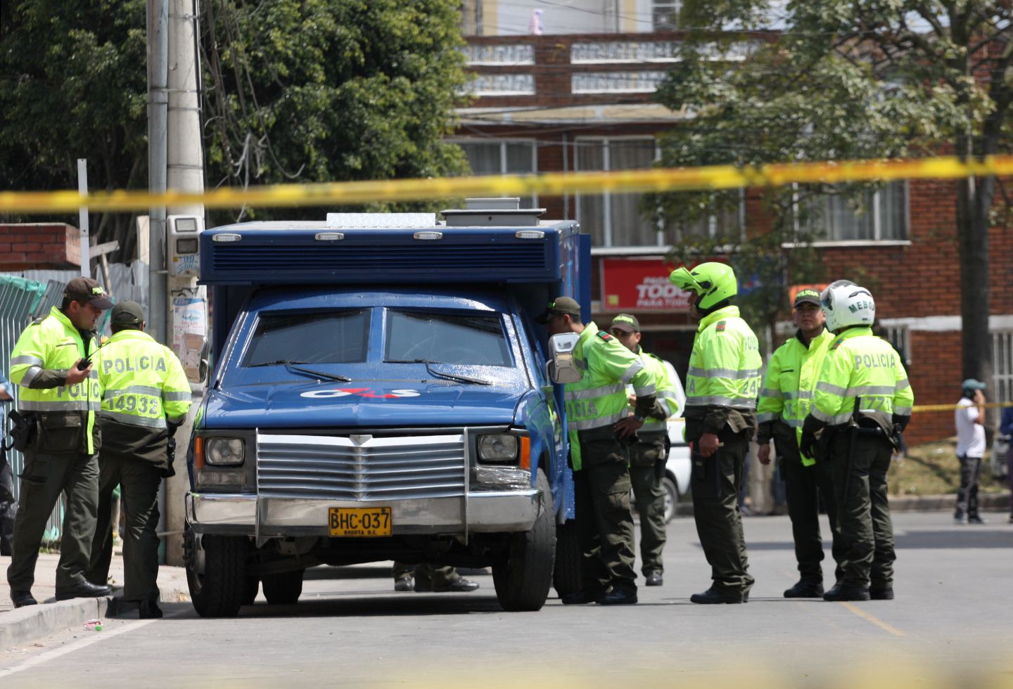 Se investiga el asalto al carro de valores.