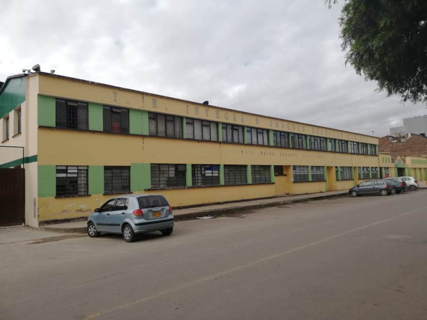 Padre de familia intimidó con arma de fuego en colegio de Sogamoso