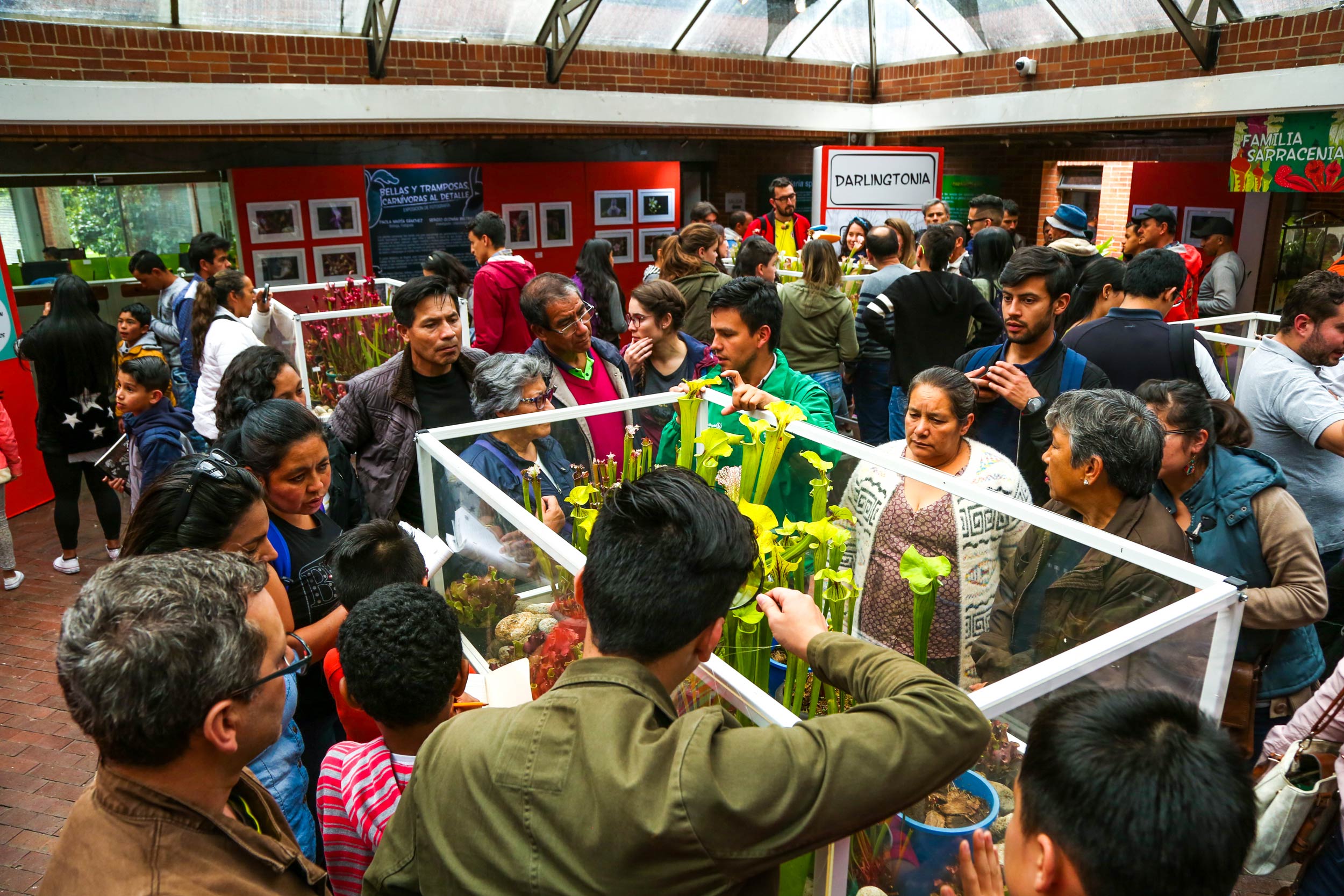 Visitantes en el Jardín Botánico de Bogotá