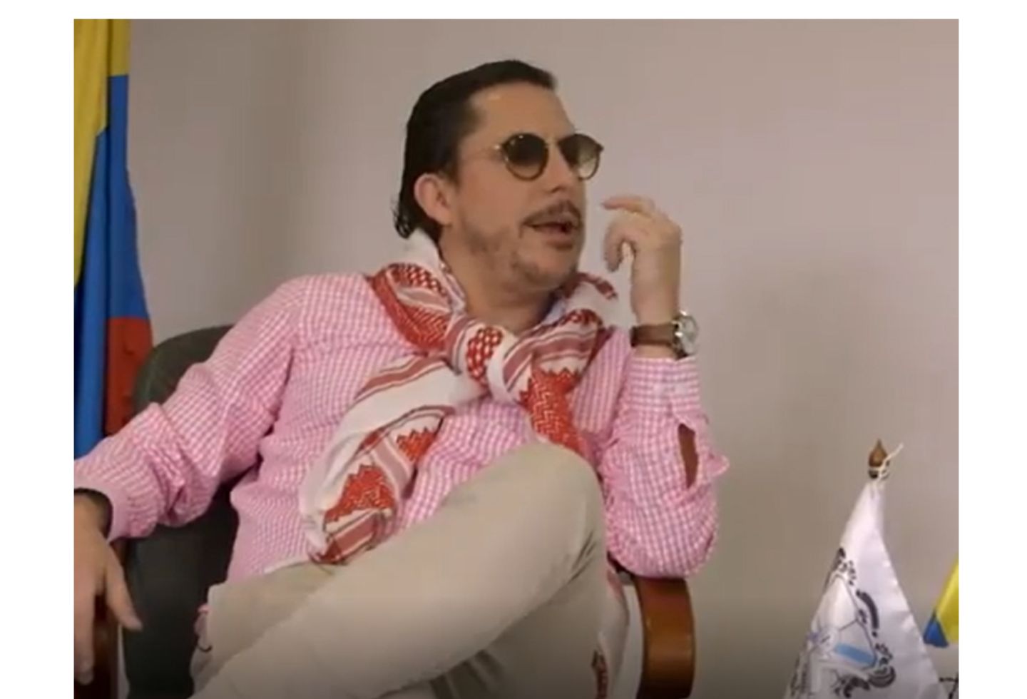 Juanpis González entrevistó a Jesús Santrich pero fue mordaz y contundente.