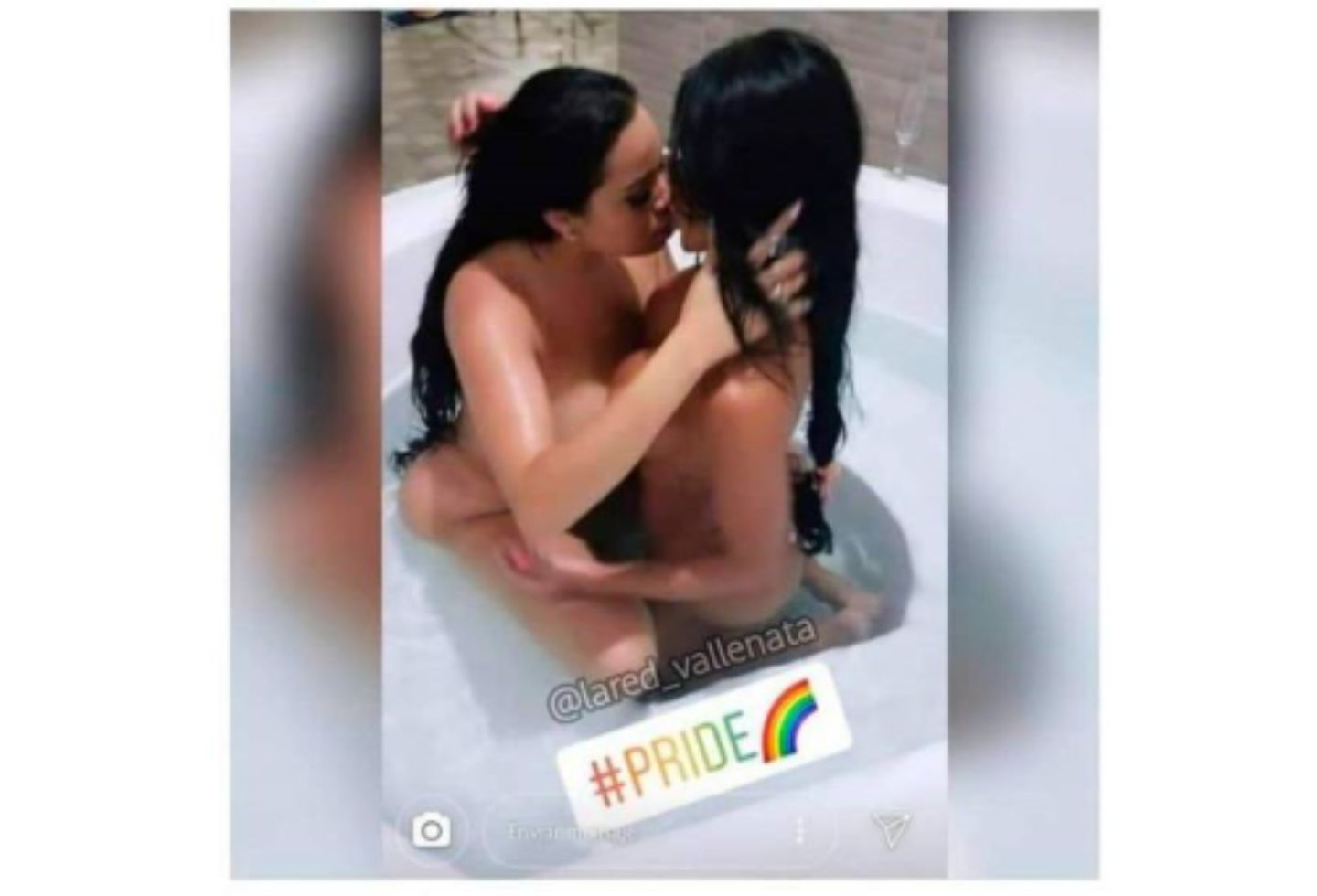 Esta es la supuesta foto de Ana del Castillo con otra mujer.