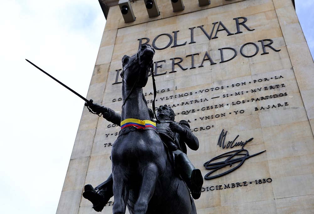 Monumento Los Héroes / Esculturas de Bogotá / Patrimonio de Bogotá / Estatuas de Bogotá
