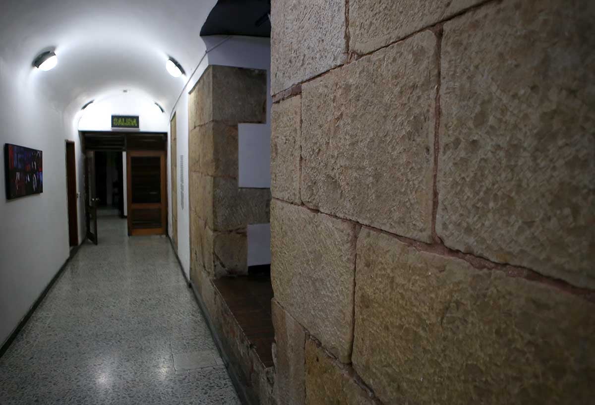 Piedra arenisca, material con el que fue construido el Capitolio Nacional.