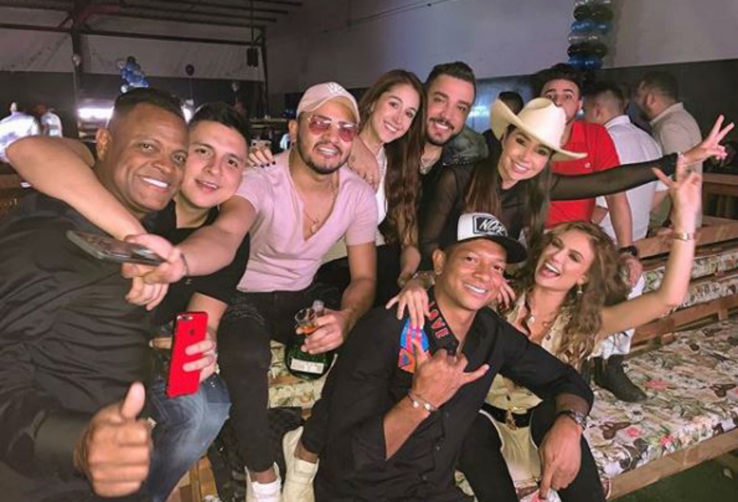 Celebración cumpleaños de Yeison Jiménez