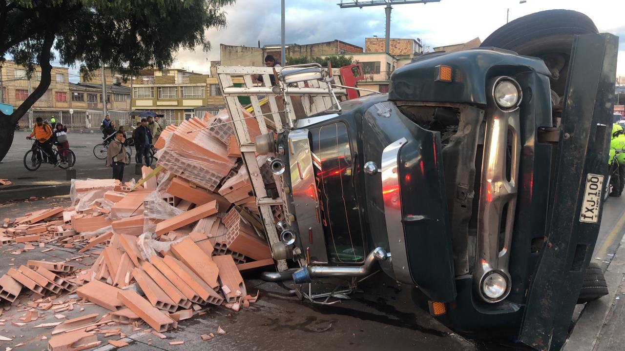El accidente en la carrera 30 con calle 2, en Bogotá