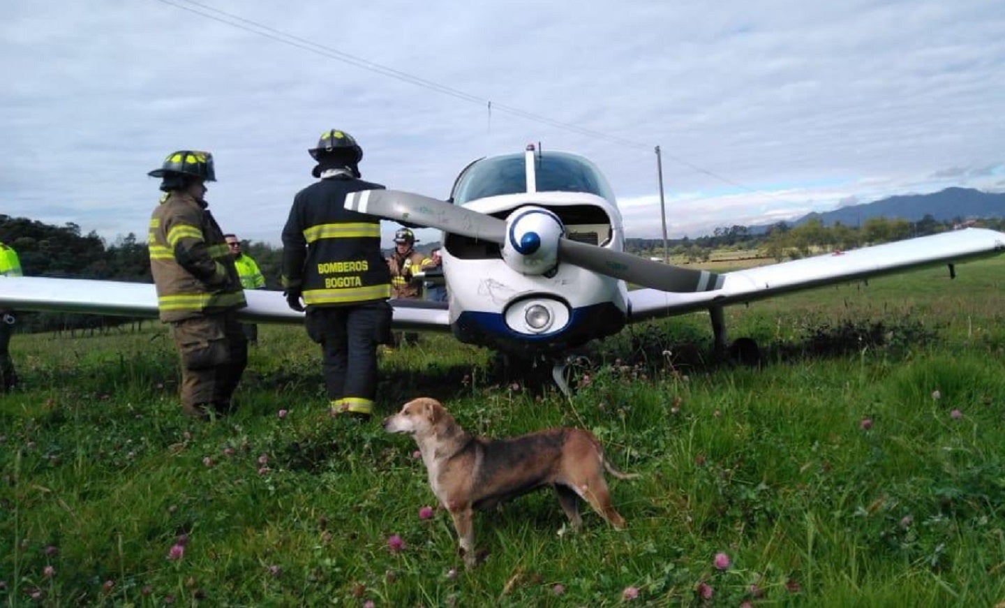 Avioneta cae en Bogotá