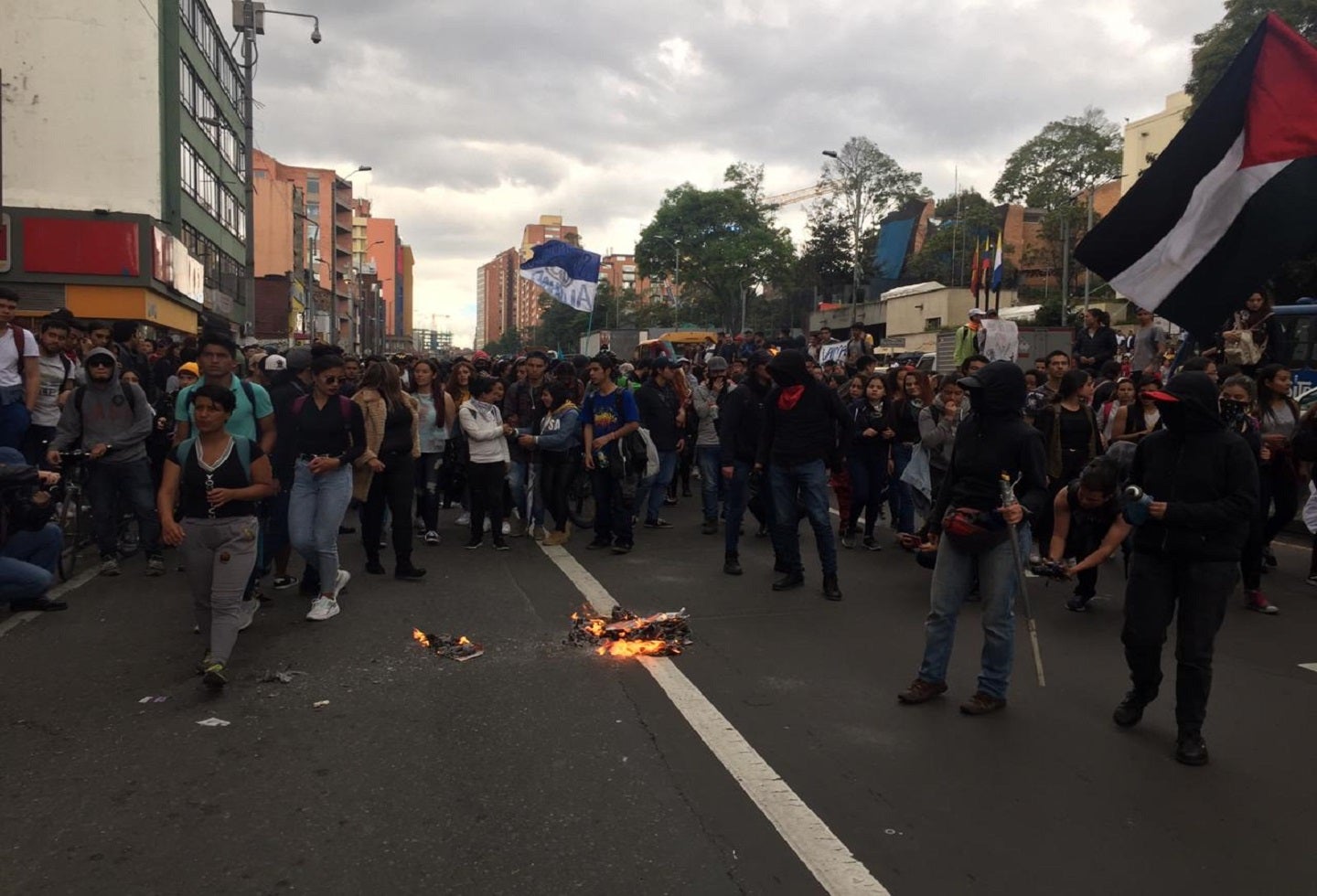 Bloqueos en la carrera séptima