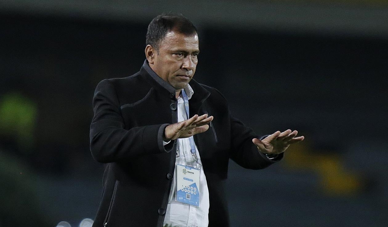 Hárold Rivera, técnico de Santa Fe