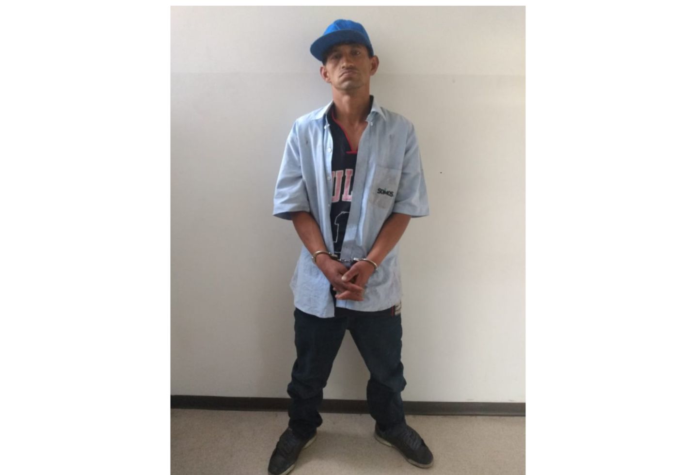 El Bizco, reconocido rompevidrios