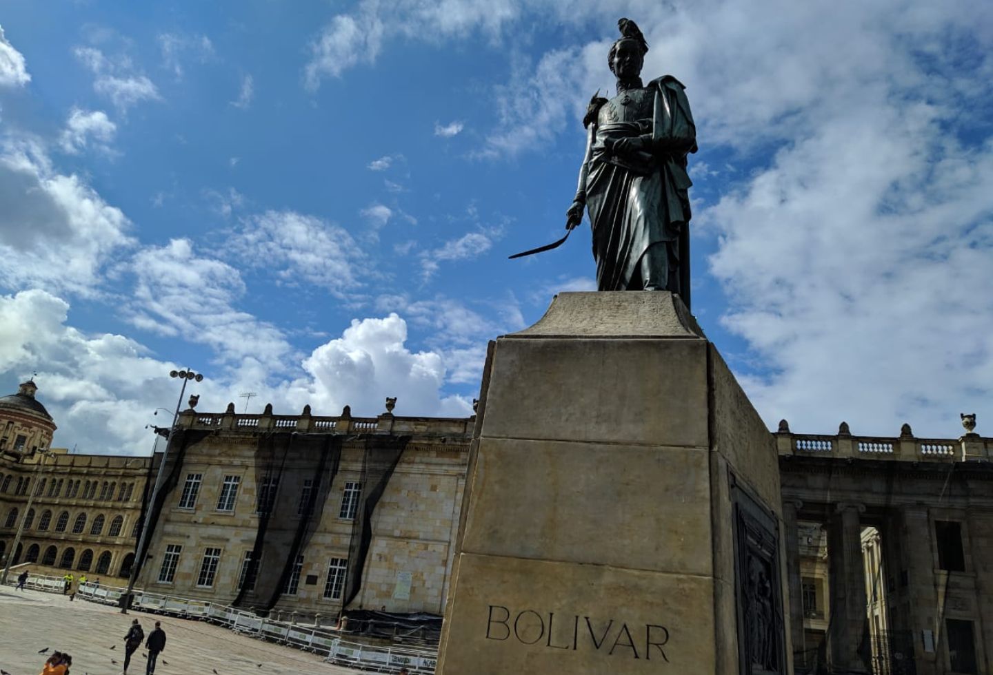 Sin embargo, en algunos puntos de Bogotá y otras ciudades todo culminó con enfrentamientos entre manifestantes y policías.