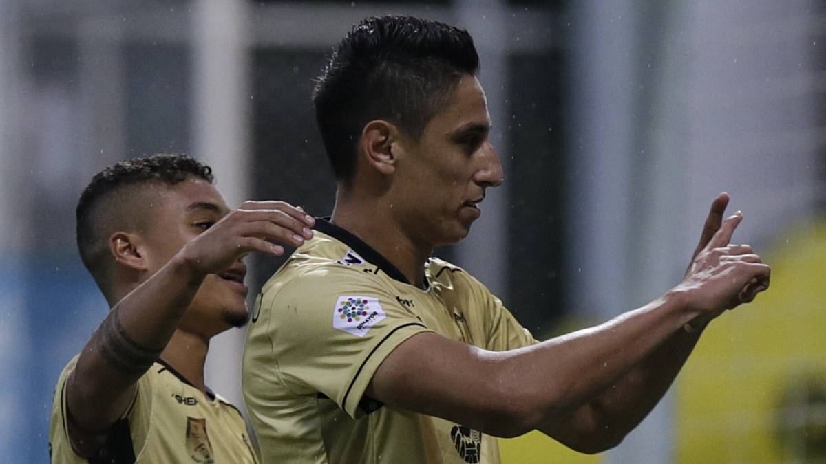 Mauricio Gómez fue confirmado como nuevo fichaje de Santa Fe