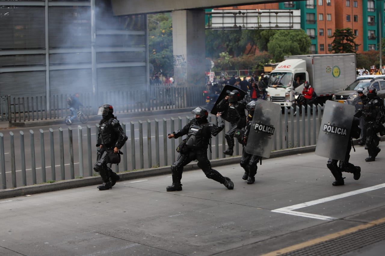 Enfrentamientos en la avenida de las Américas