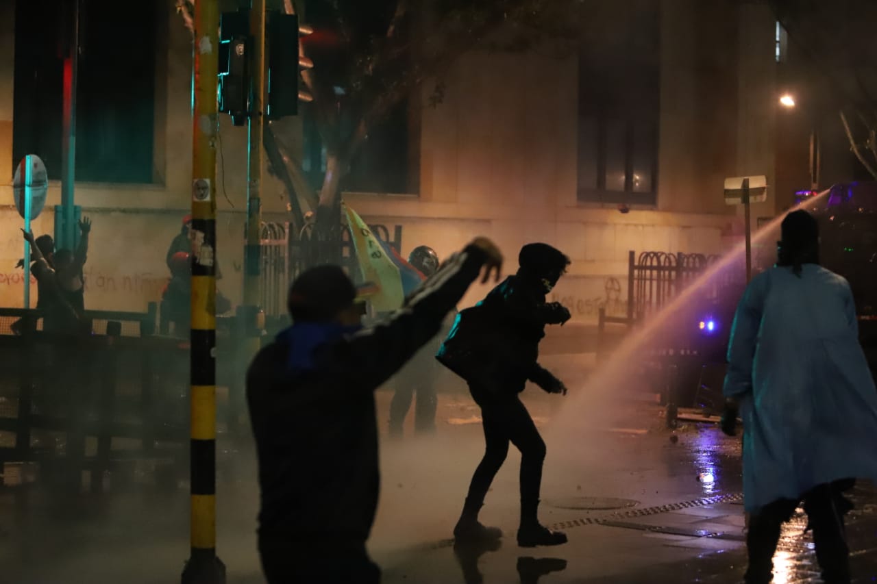 Enfrentamientos en la Plaza de Bolívar