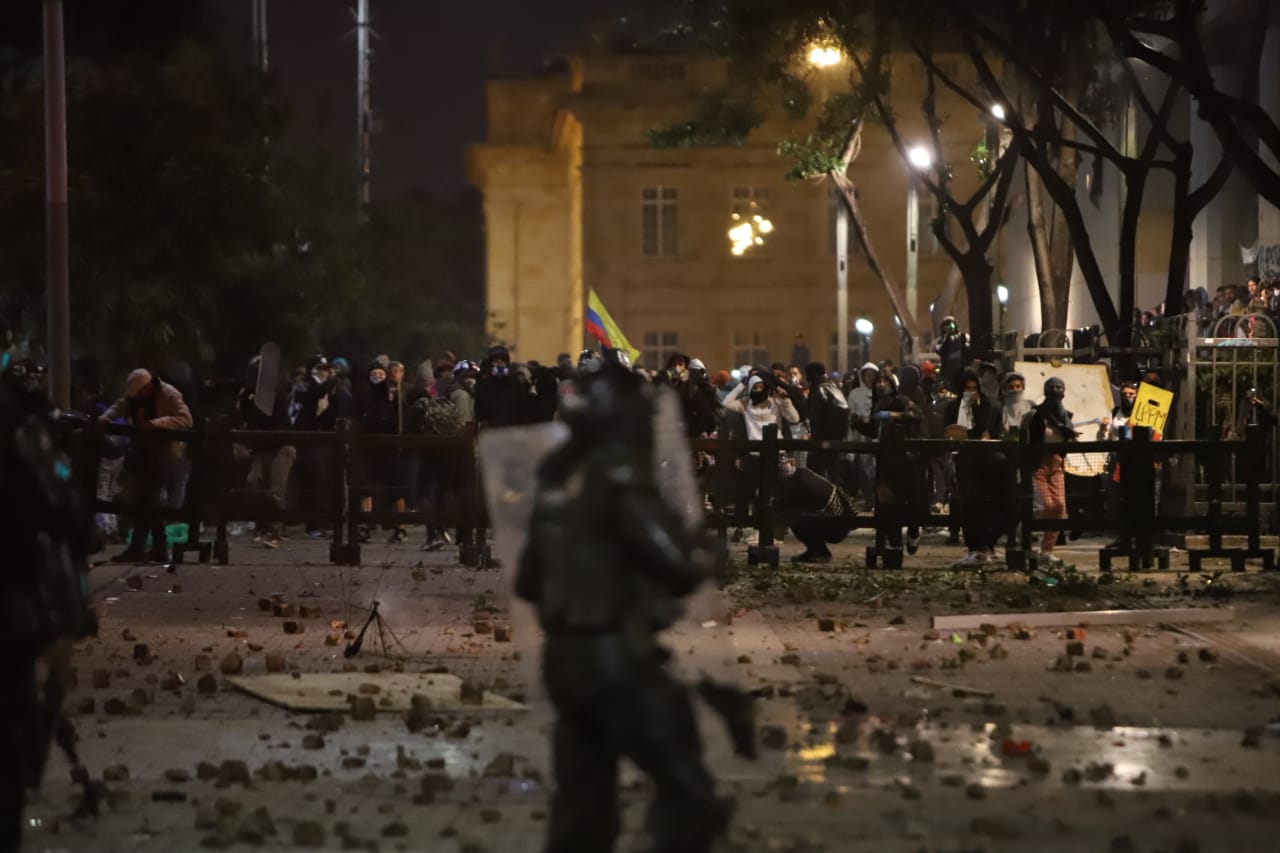 Enfrentamientos en la Plaza de Bolívar