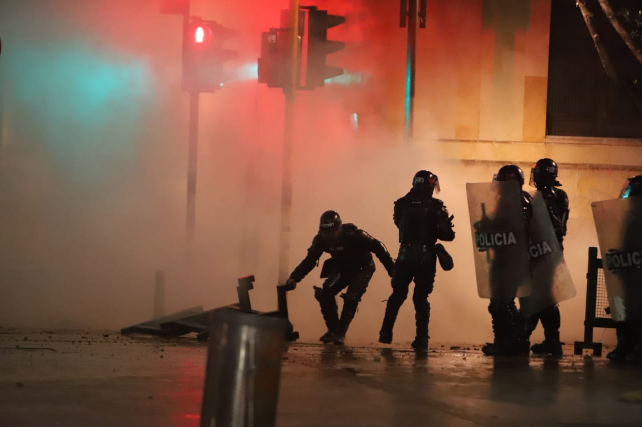 Enfrentamientos en la Plaza de Bolívar