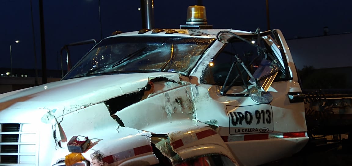 Volcamiento de tractomula