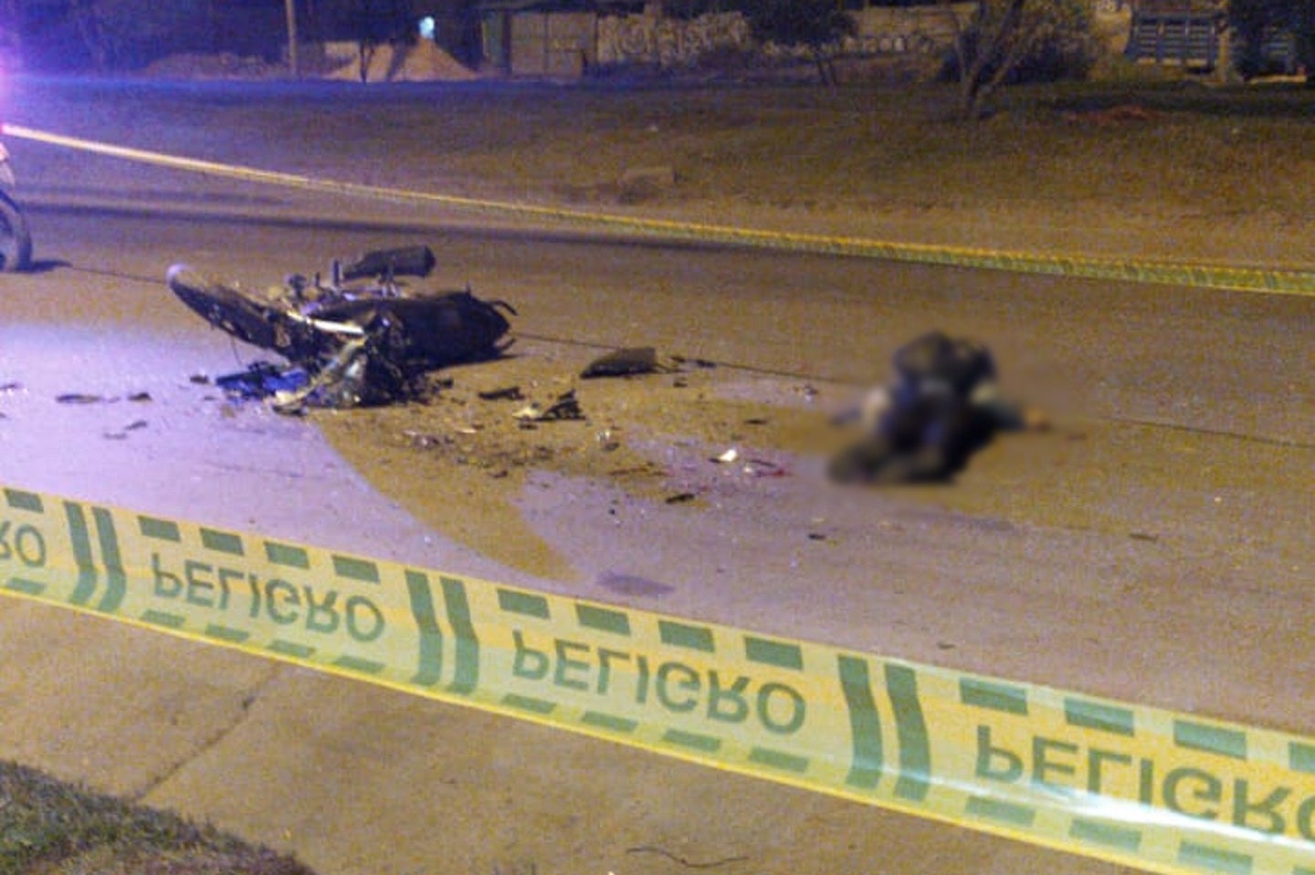 Motociclista se estrelló contra taxista