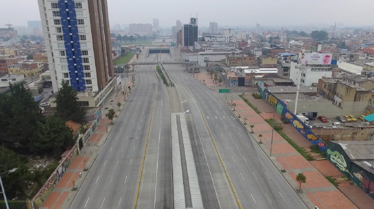 Bogotá amanece desolada