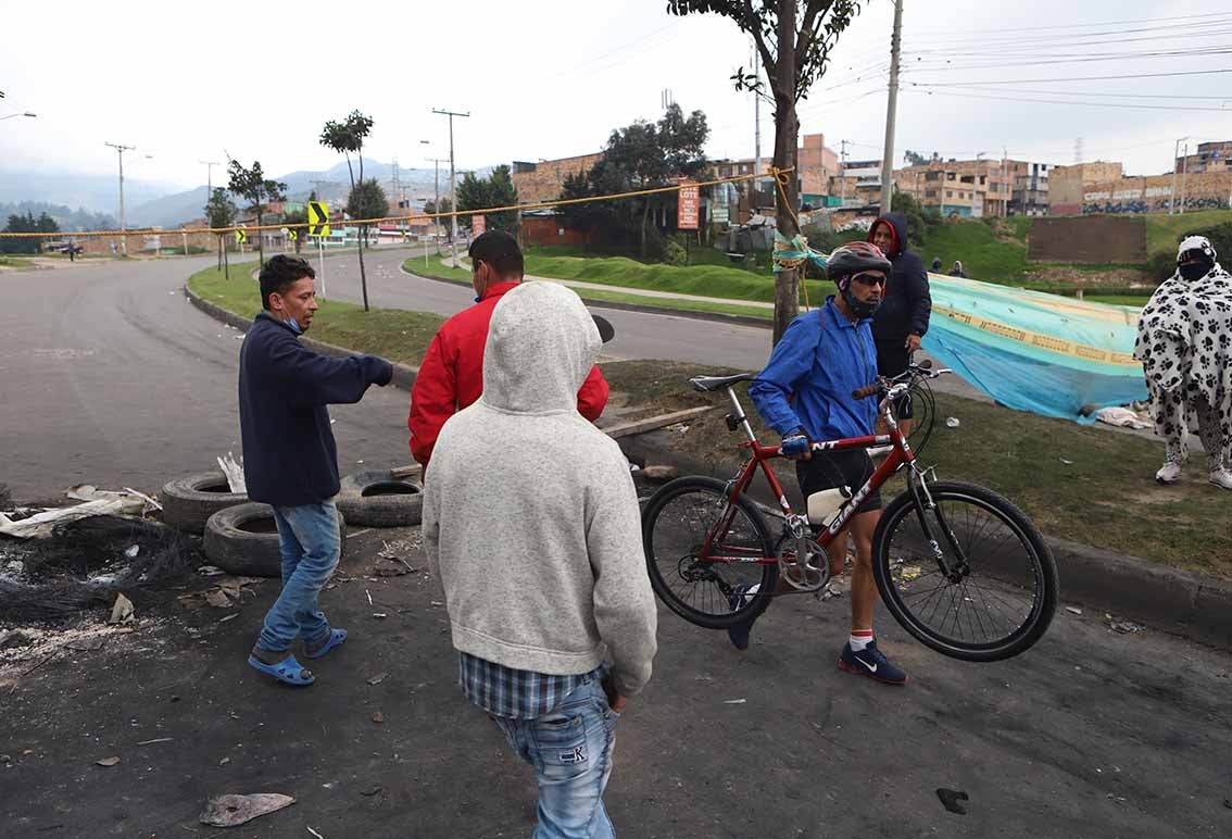 Ante las recientes protestas en Usme y Ciudad Bolívar, la alcaldesa Claudia López dijo que hay “politiqueros” que se quieren “saltar la fila”.