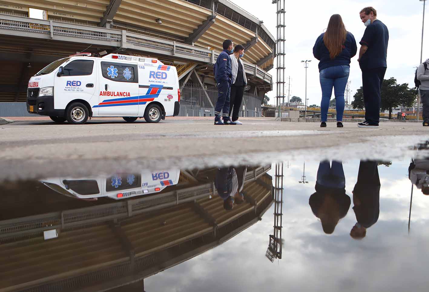Caravana de ambulancias en Bogotá