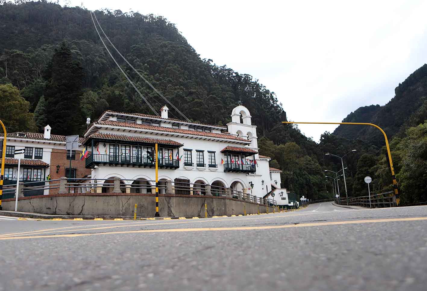 Iglesias-Domingo de Ramos en Bogotá durante cuarentena