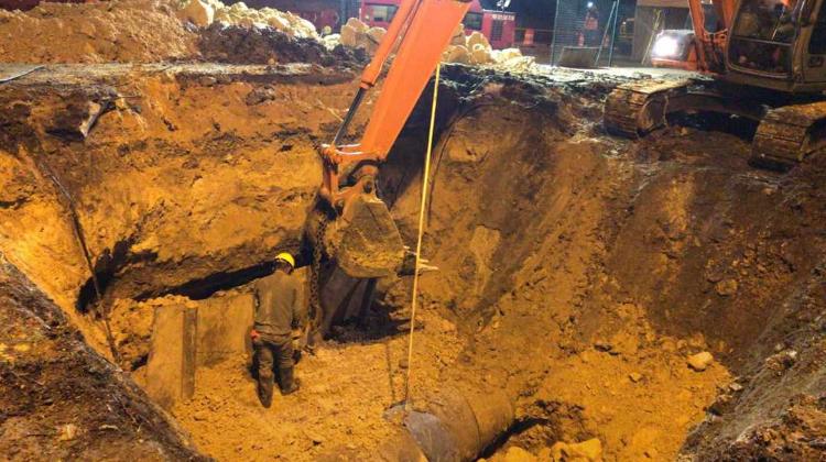 Trabajos en las redes del acueducto en Chía (Cundinamarca)