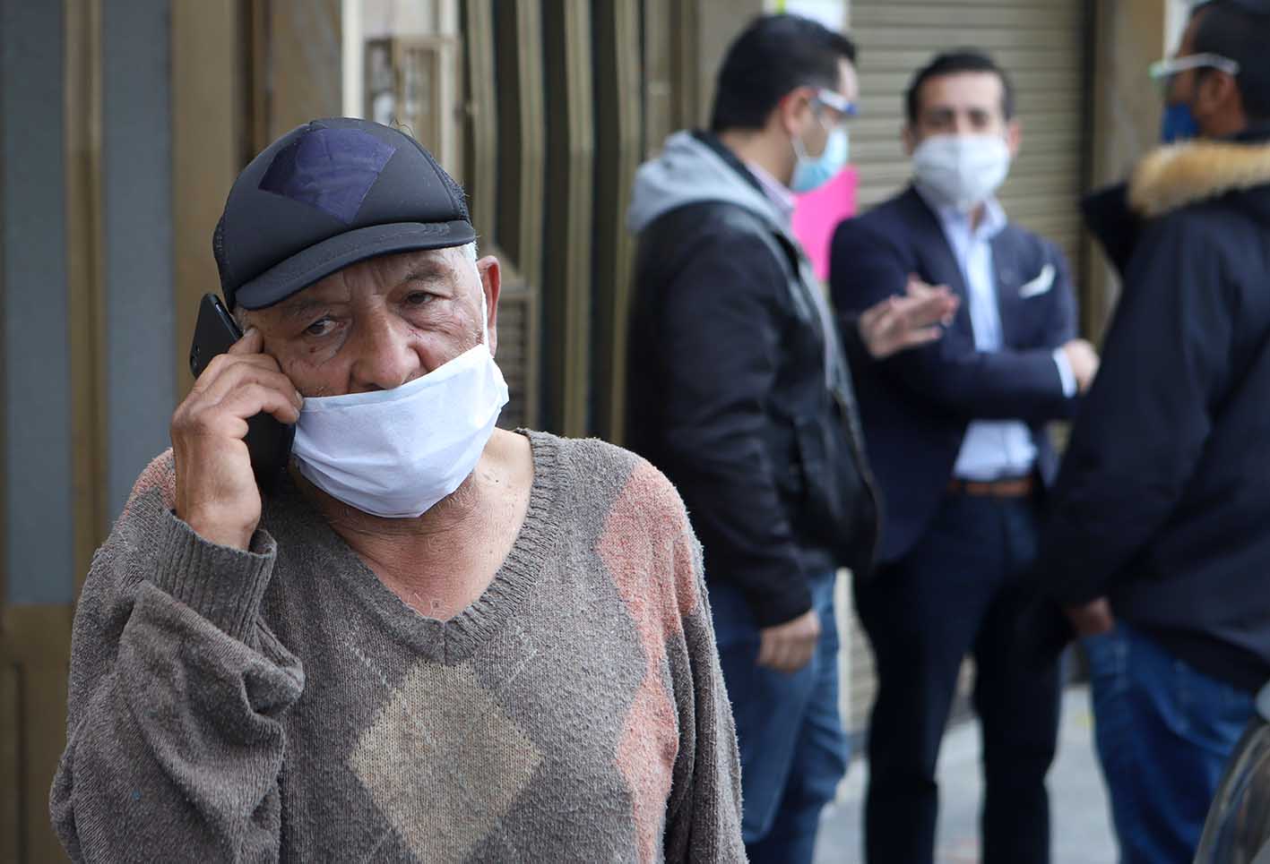 Don Néstor, adulto mayor golpeado por policías por venta ambulante