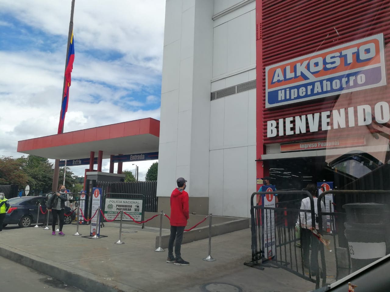 Día sin IVA: Colombianos no salieron y prefirieron las filas virtuales