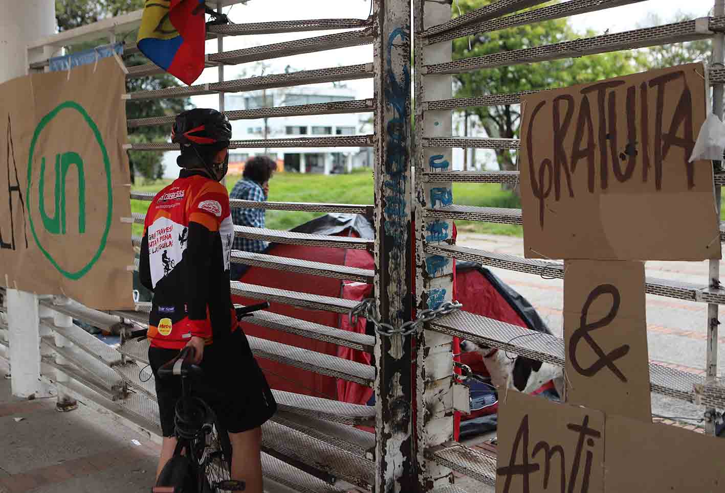 Toma de estudiantes de Universidad Nacional / Protestas de estudiantes por matriculas