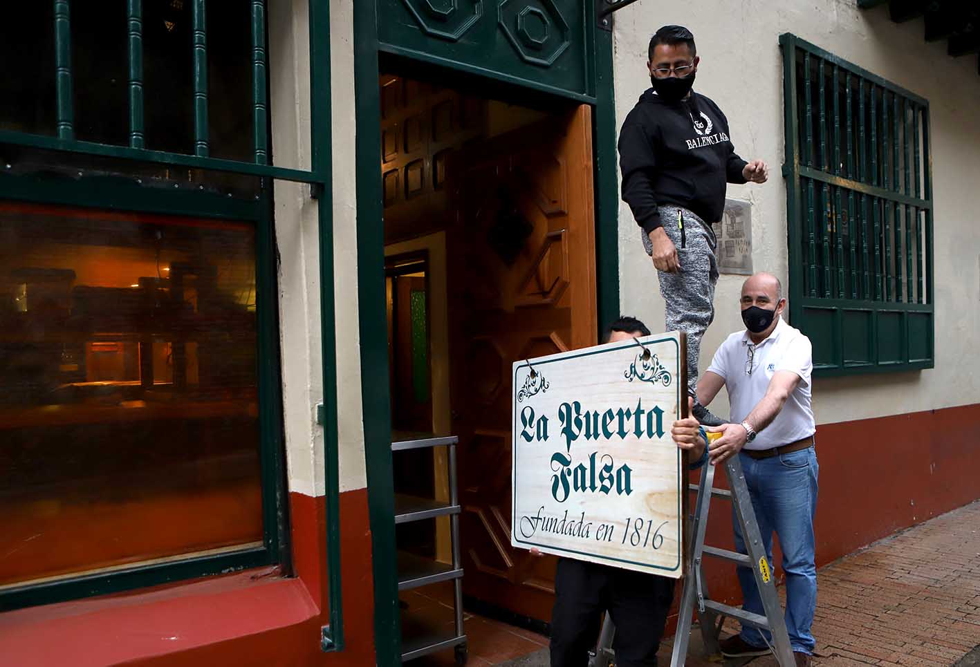 La Puerta Falsa reabre en pandemia / Restaurantes de Bogotá