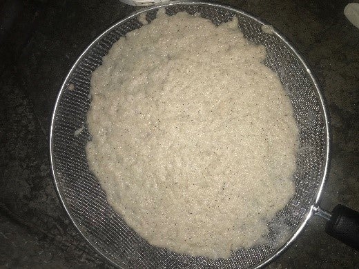 Colillas de cigarrillo transformadas en papel.