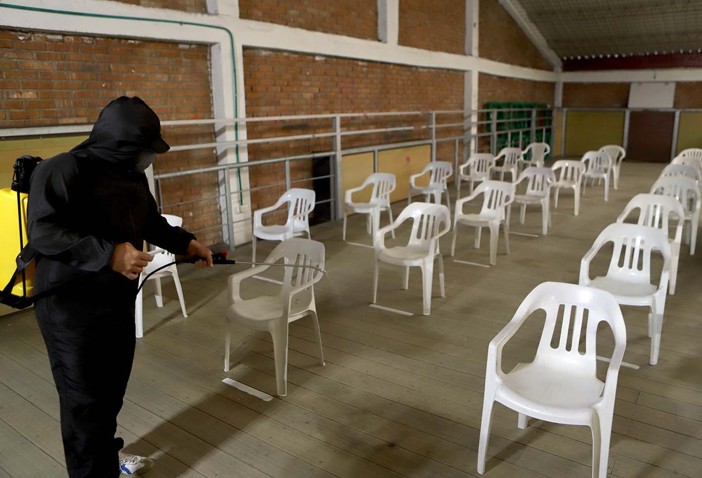 Reabren centro Bakatá para habitantes de calle tras superar brote de coronavirus.
